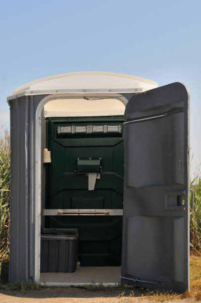 Best Affordable porta potty rental  in Maple Heights, OH